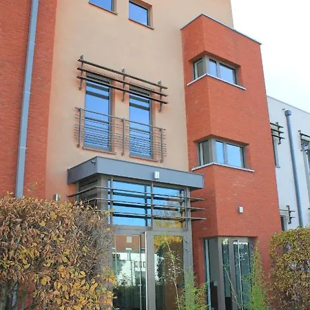Szálloda Mondo Hotel Tubize