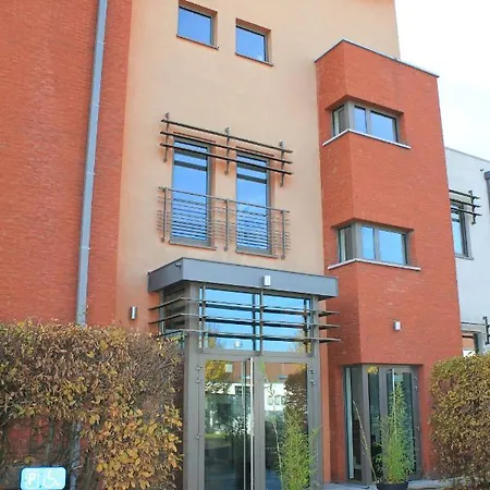 Mondo Hotel