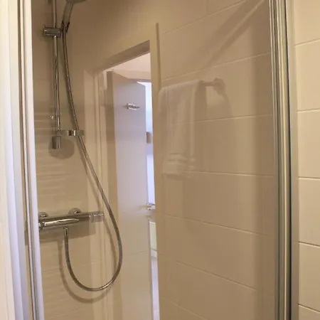 호텔 Mondo Hotel Tubize