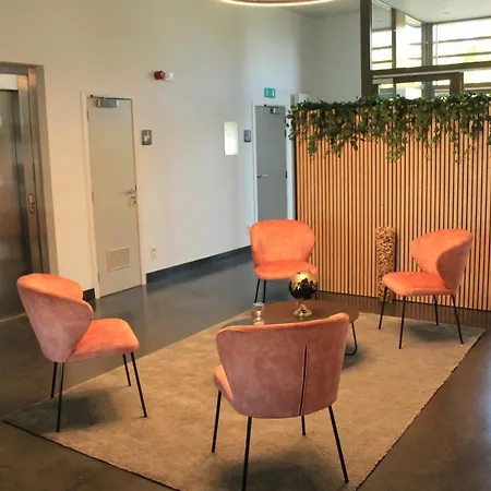 Mondo Hotel Tubize